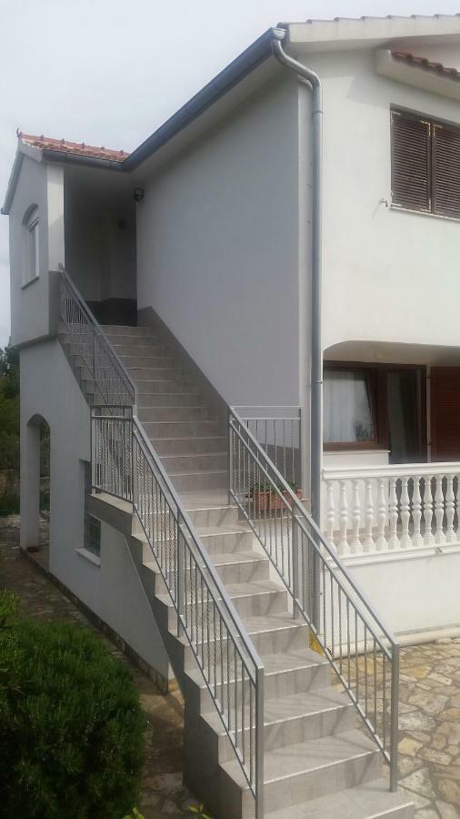 Apartman Ivanica Apartamento Jezera Exterior foto